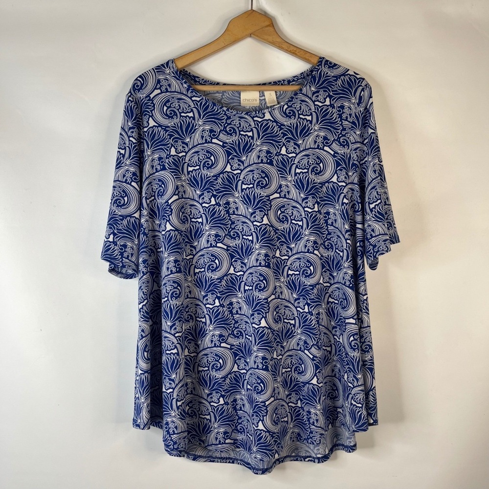 Chico's Tunic Top Women Size 3 Blue White Paisley Swirl Short Sleeve Scoop Neck